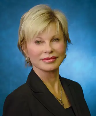 Portrait of Marian Crosby, REALTOR®